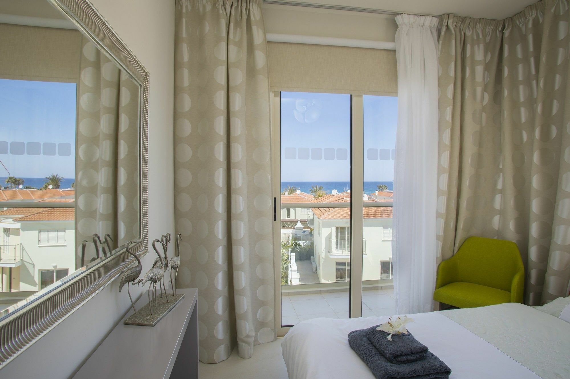 Marianna Suite Pernera Екстер'єр фото